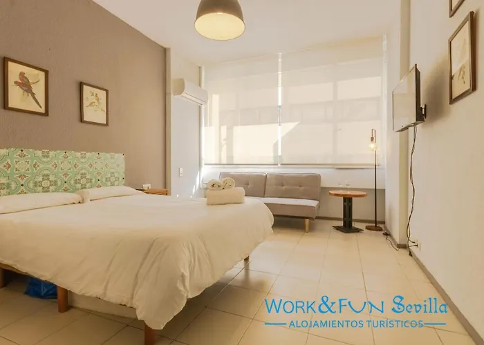 Apartamento La Campana En Centro Sevilla